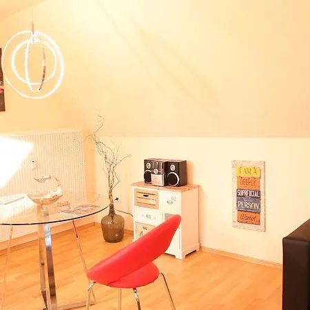 公寓 Art City-studio 5, Modern, Citynah, Voll Ausgestattet, Kostenfreie Parkplaetze, Sued-balkon, Ruhig, Herkulesblick